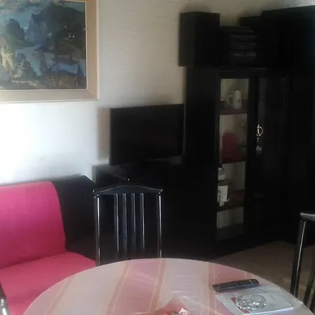 Desa Apartman Zára