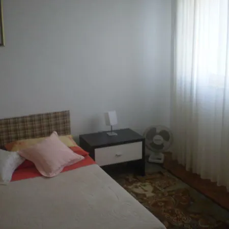 Apartman Desa Zára